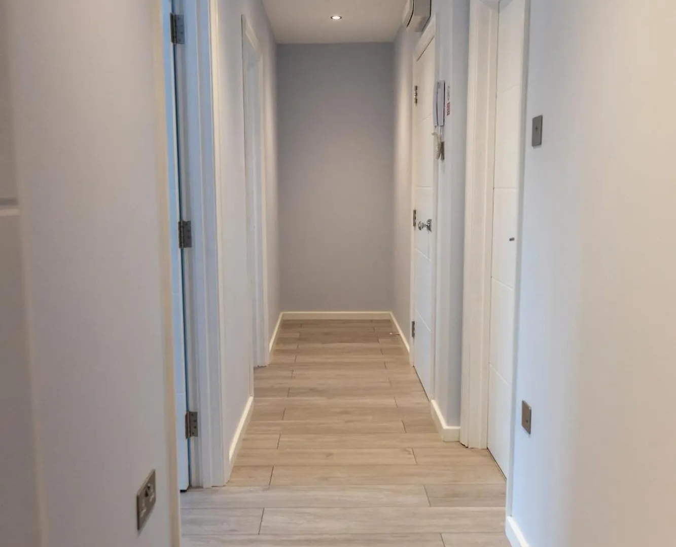 2-Bedroom Flats Near Heathrow That Are Cozy Ciean Secure Cranford